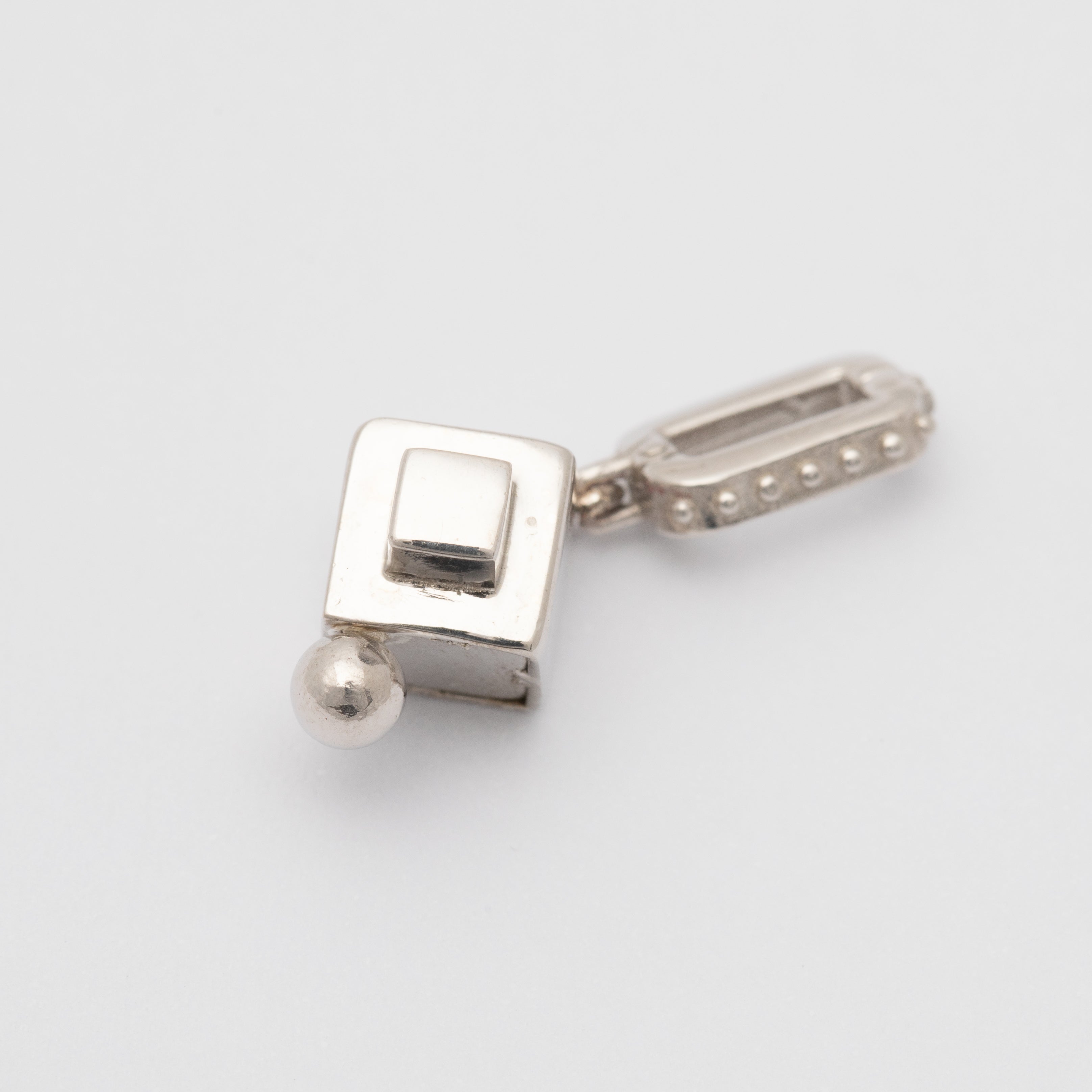 TRACE CUBE SOLID CHARM