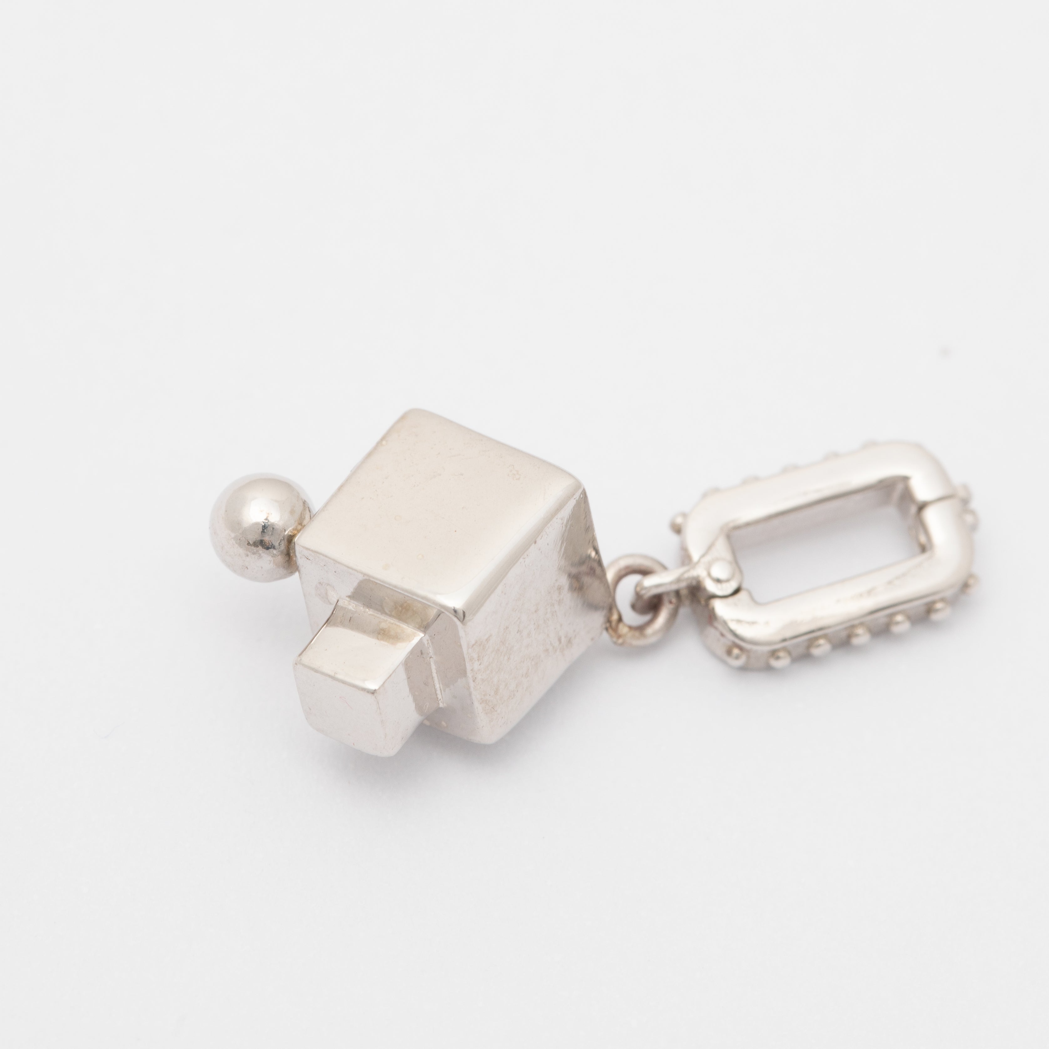 TRACE CUBE SOLID CHARM