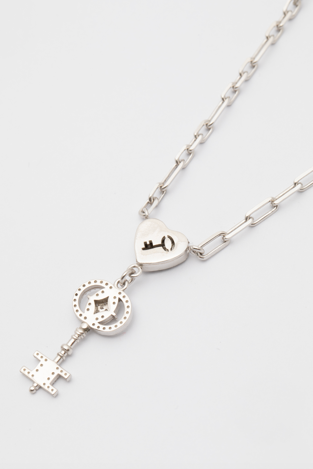 HEARTCODE NECKLACE